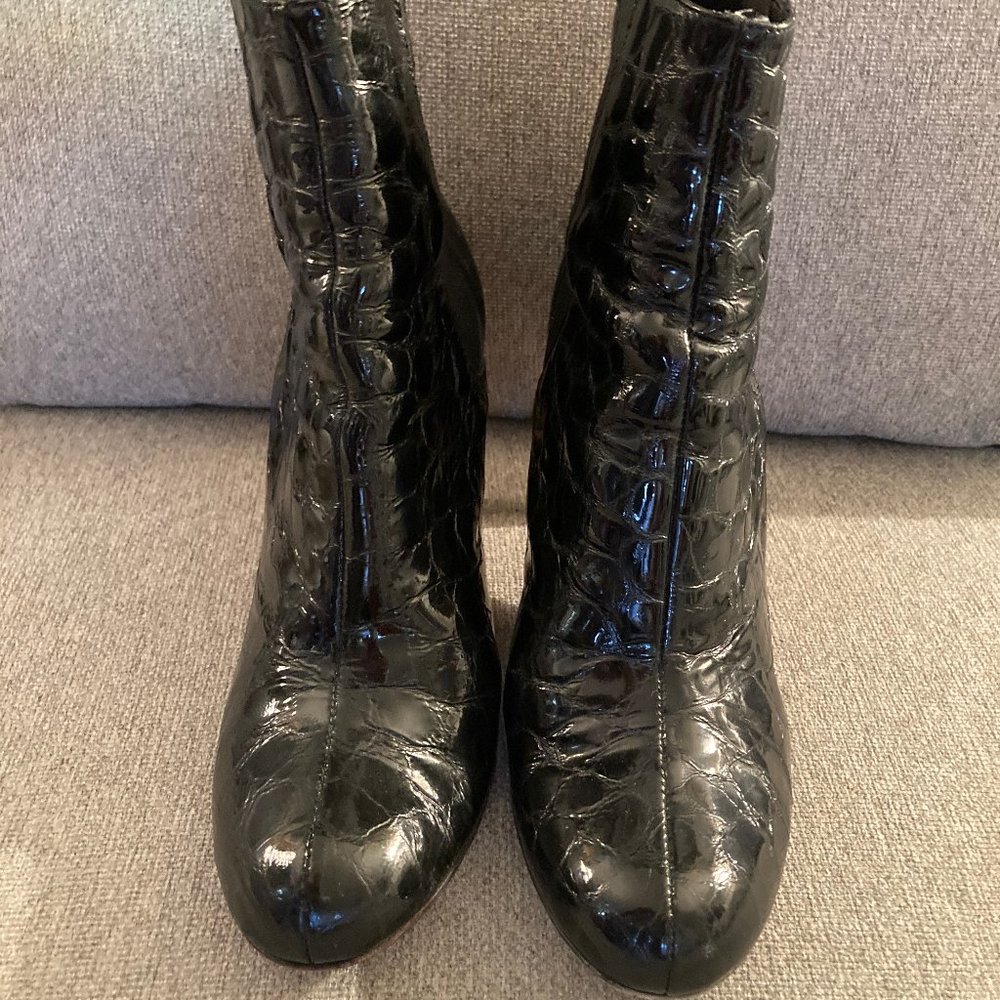KATE SPADE BLACK PATENT REPTILE BOOTIES